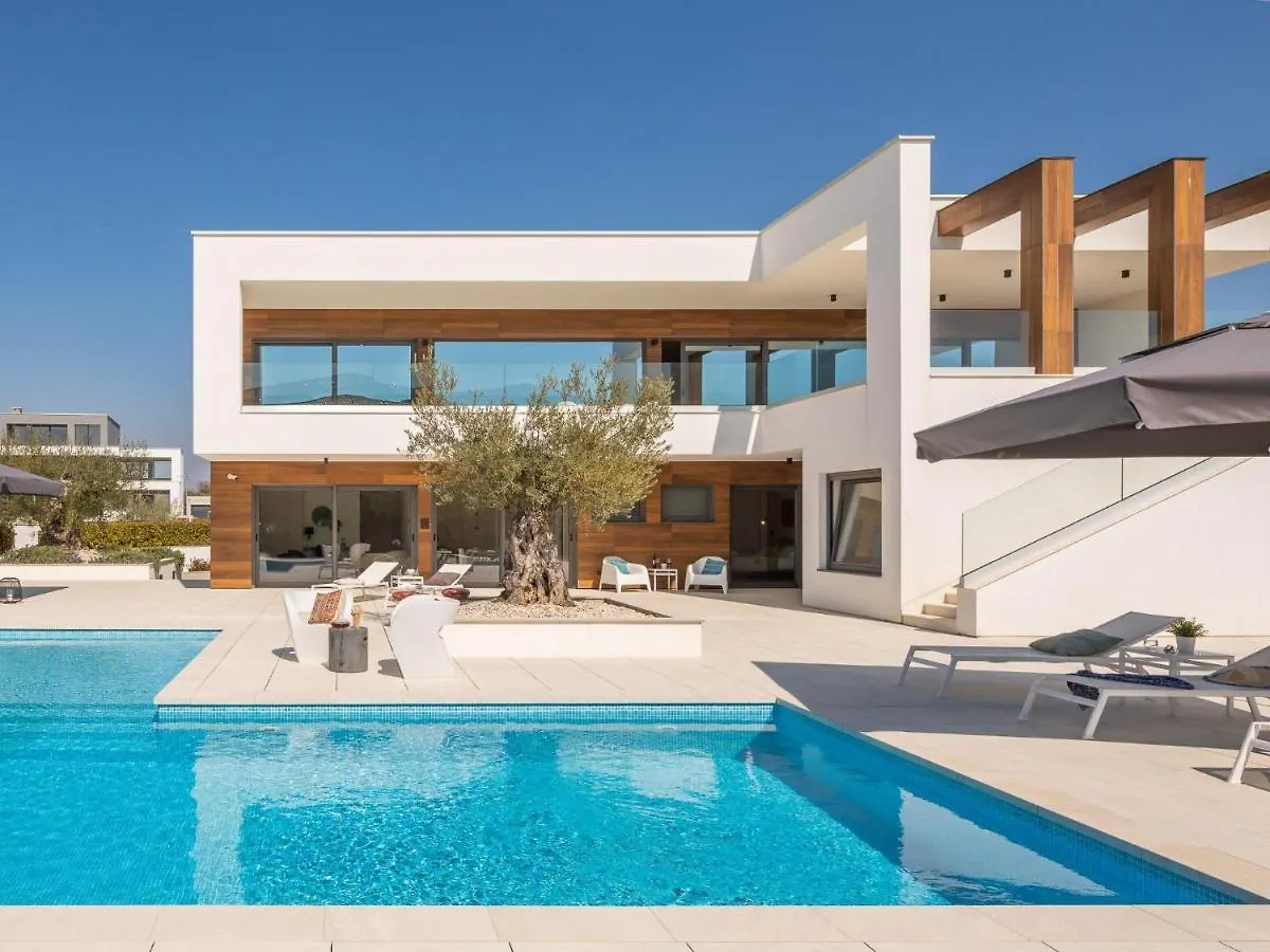 Villa Old Olive VIII By Interhome Vodnjan