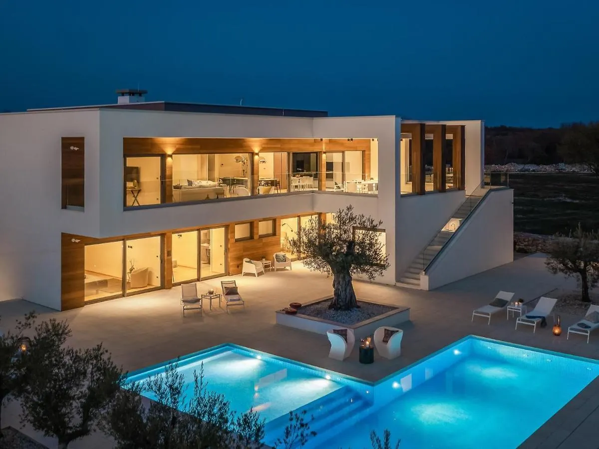 Villa Old Olive VIII By Interhome Vodnjan