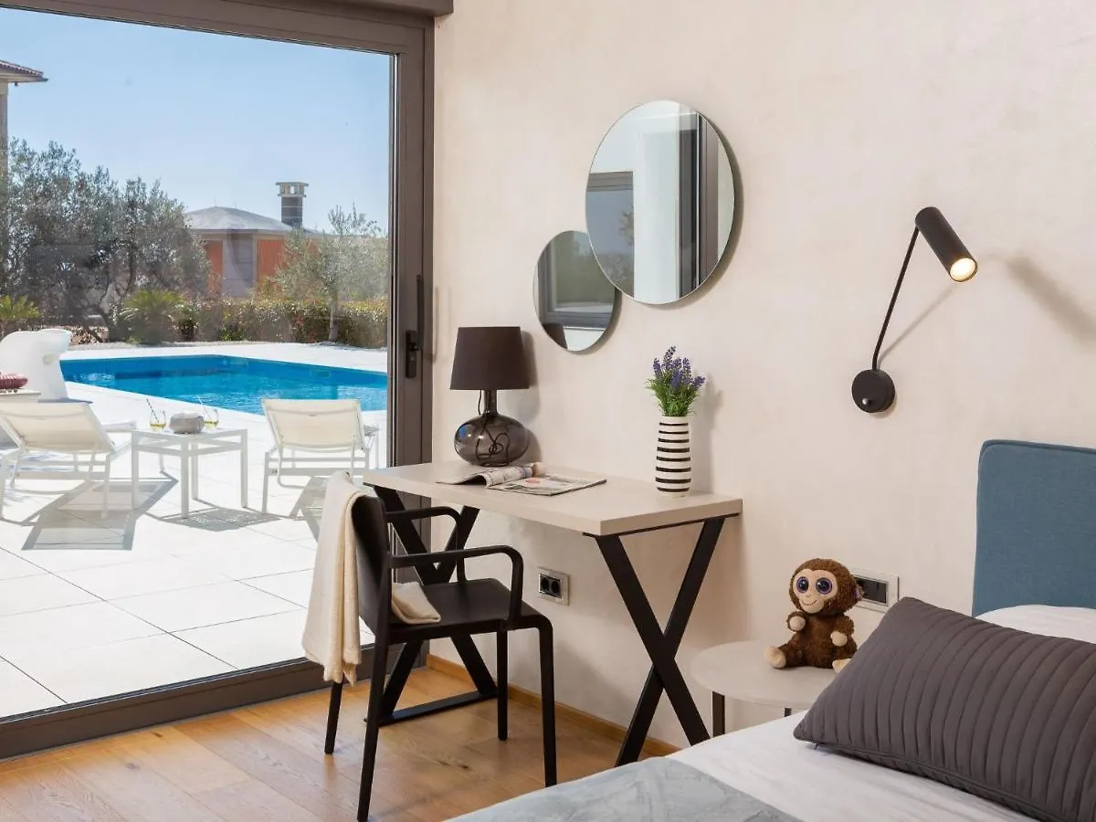 Villa Old Olive VIII By Interhome Vodnjan