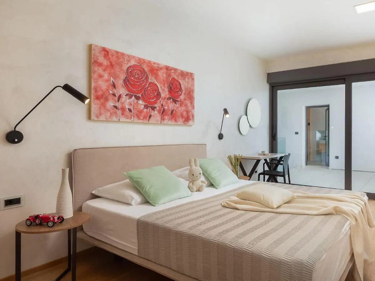 Villa Old Olive VIII By Interhome Vodnjan 0*,